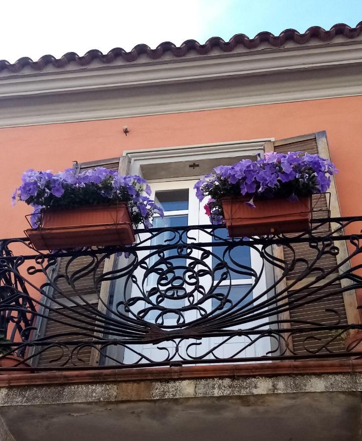 Casa Satta 1925 Hotel Olbia Ngoại thất bức ảnh